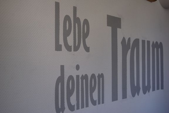 LebeDeinerTraumWeb.jpg